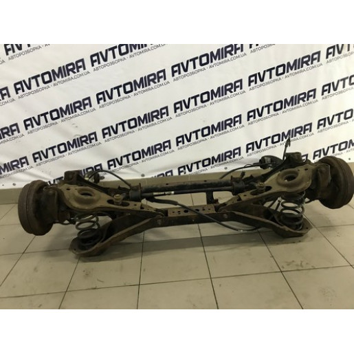 Балка подвески задняя комплектная Ford Focus 2 HB 2005-2010 1758060